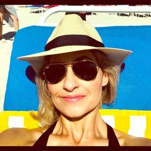 Meet your Posher, Gisela